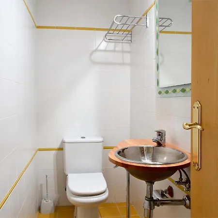 Albert Family Apartment *
